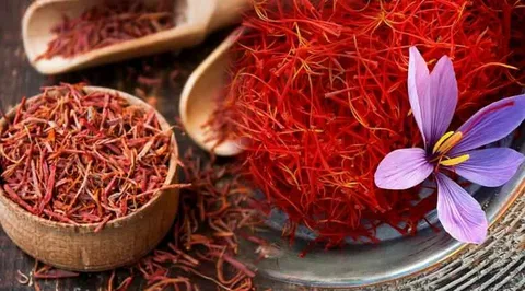 تصویر 3 از زعفران نگین اعلا با عطر و رنگ بی‌ نظیر